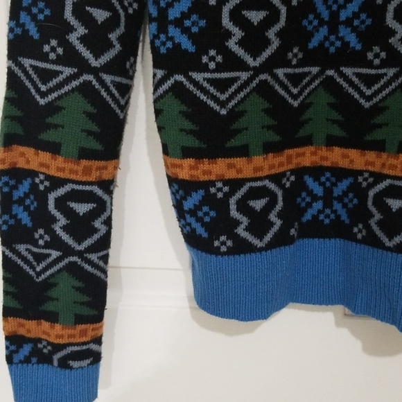 Sold - Metallica Ugly Christmas Sweater - Picture 4 of 6